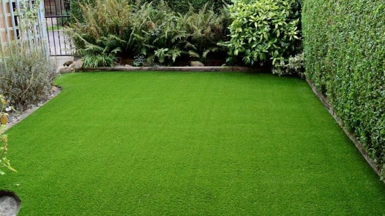 The Best Artificial Grass For Backyards